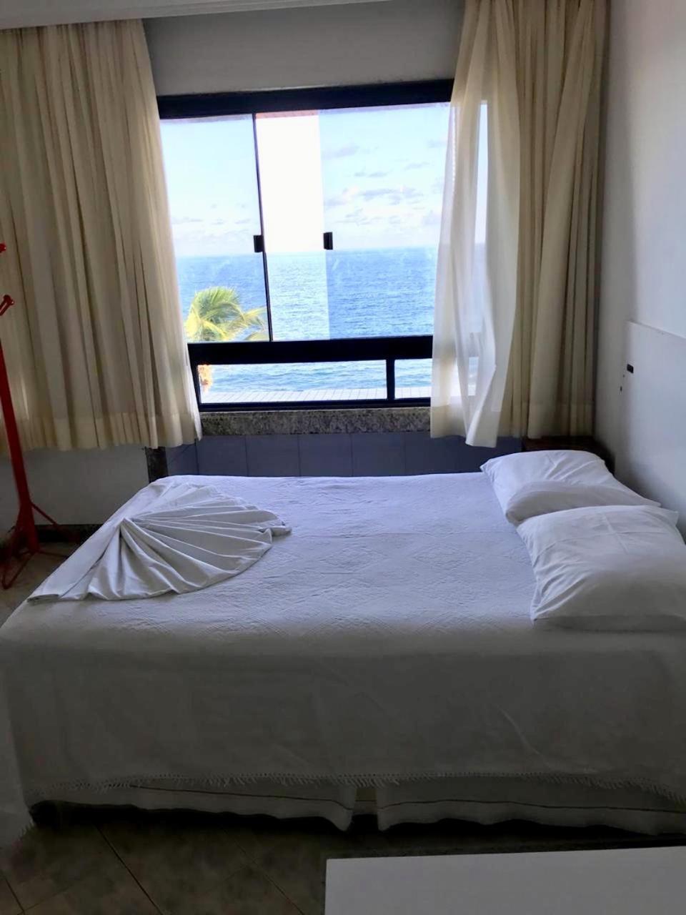 Aparthotel Flat Na Barra Salvador de Bahía Exterior foto